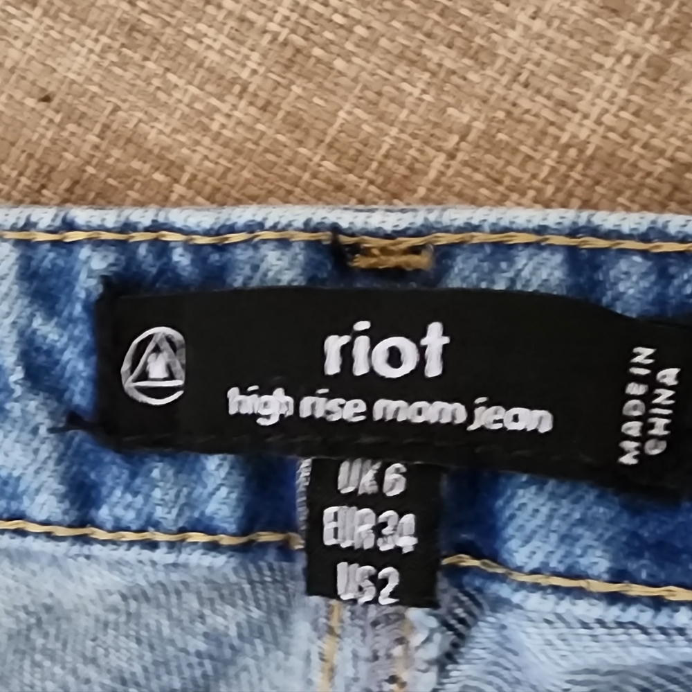 Riot Jeans, Size 2